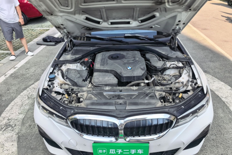 BMW 3 Series 2021 #22 BMW 3 Series 2021 car image #22