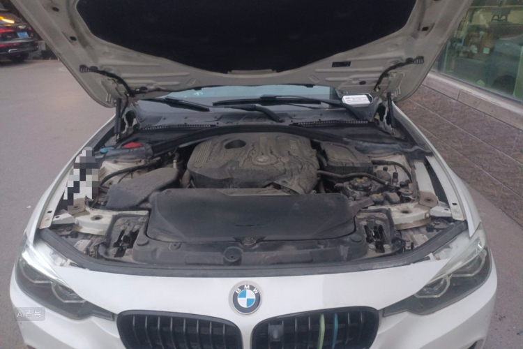 BMW 3 Series 2018 #22 BMW 3 Series 2018 car image #22