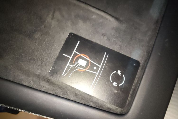 Tesla Model 3 2024 #9 Tesla Model 3 2024 car image #9