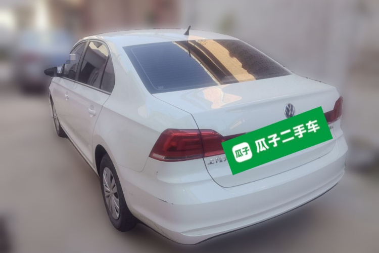 Volkswagen Santana 2018 car image #5