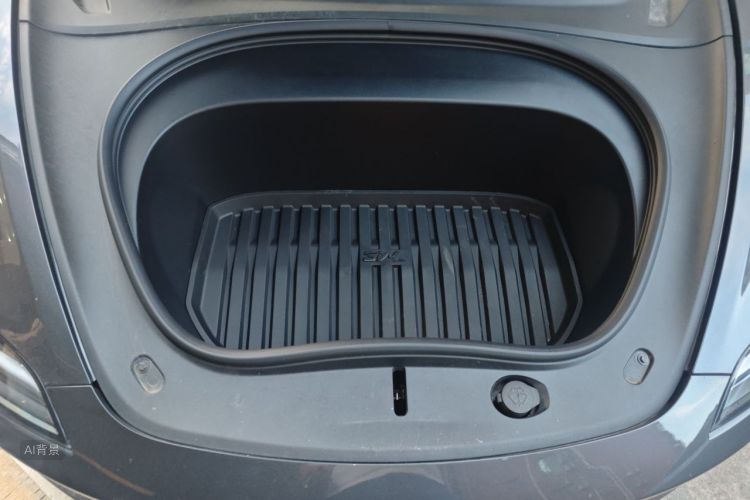 Tesla Model 3 2025 car image #22