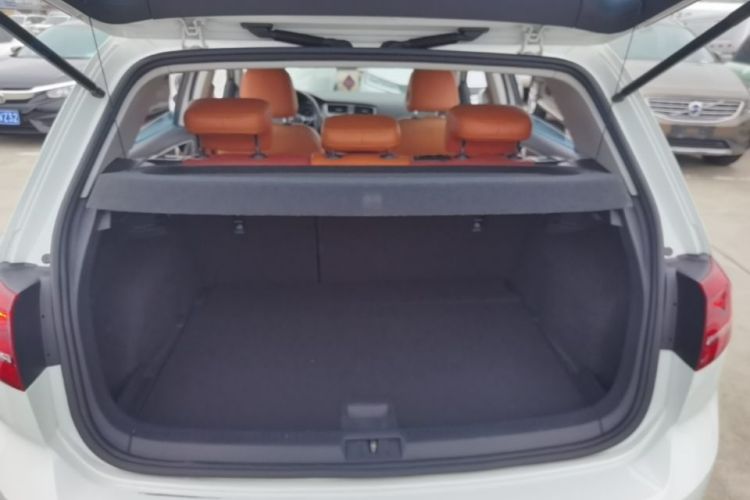 Volkswagen Golf 2015 car image #21