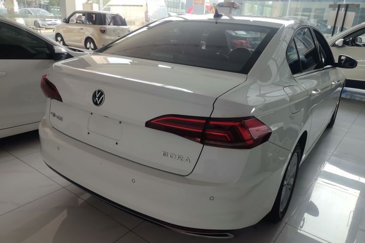 Volkswagen Bora 2021 صورة سيارة #7