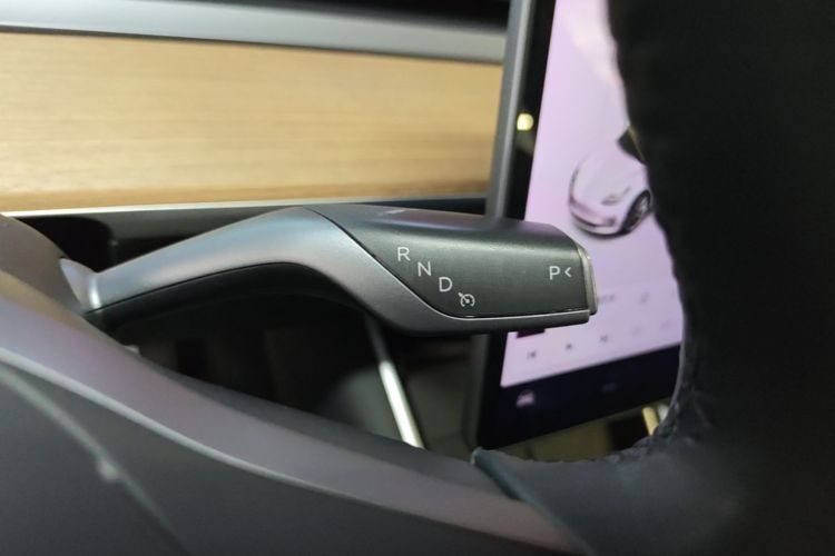 Tesla Model 3 2020 #14 Tesla Model 3 2020 car image #14
