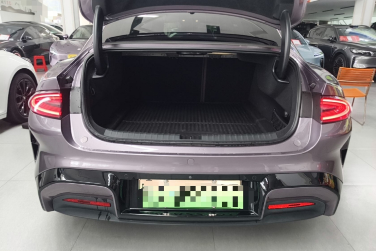 MI SU7 2024 изображение автомобиля #19