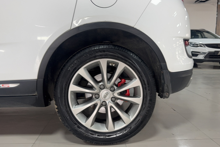GEELY Emgrand GS 2018 car image #4