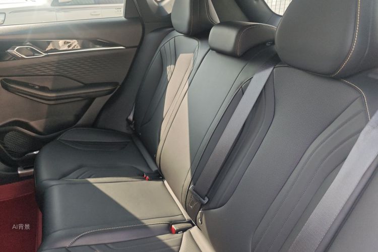 GEELY Coolray 2025 #19 GEELY Coolray 2025 immagine di auto #19