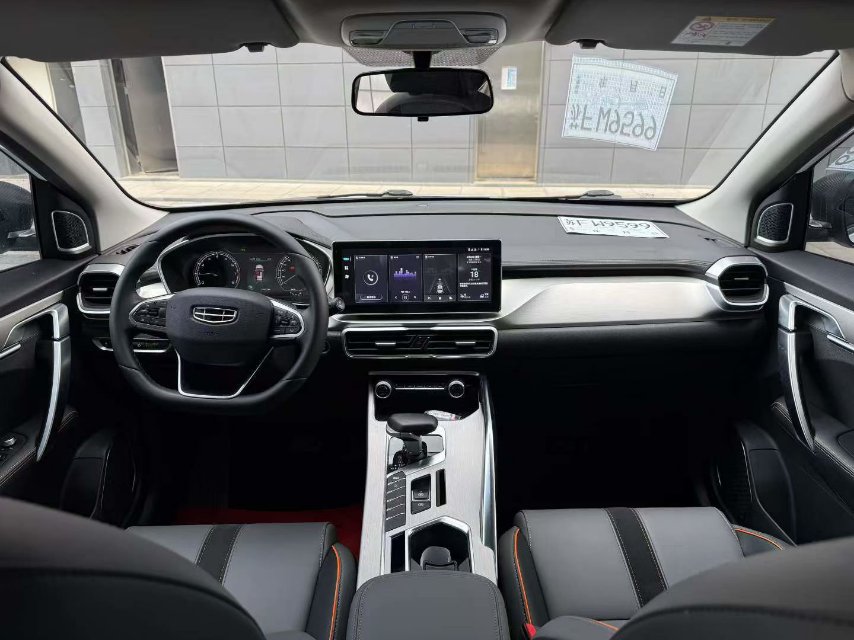 GEELY Coolray 2023 #6 GEELY Coolray 2023 car image #6