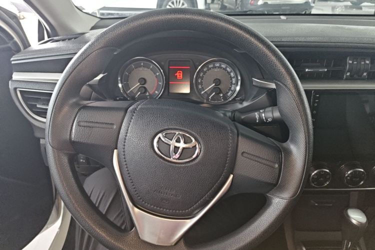 Toyota Corolla 2016 #11 Toyota Corolla 2016 car image #11