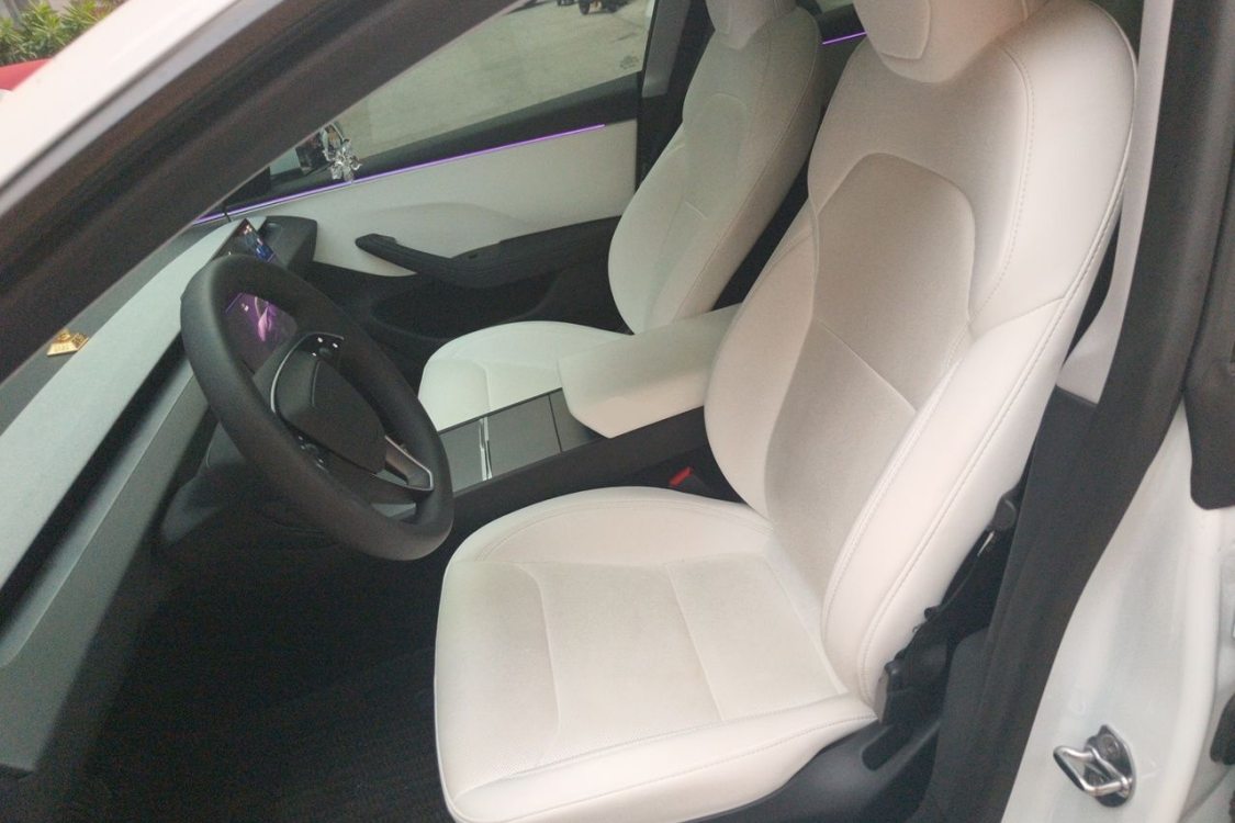 Tesla Model 3 2024 imagen de coche #18
