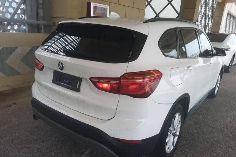 BMW X1 2019 #5 BMW X1 2019 car image #5
