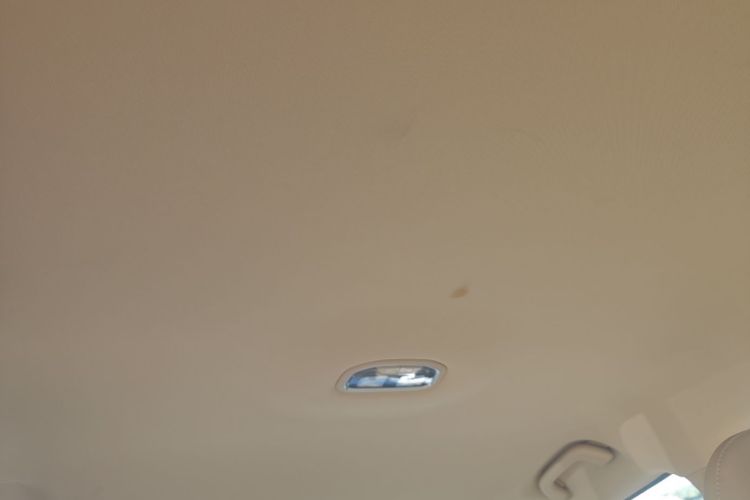 GEELY Emgrand 2018 car image #18