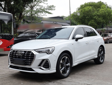 Audi Q3 2023 Audi Q3 2023 car image
