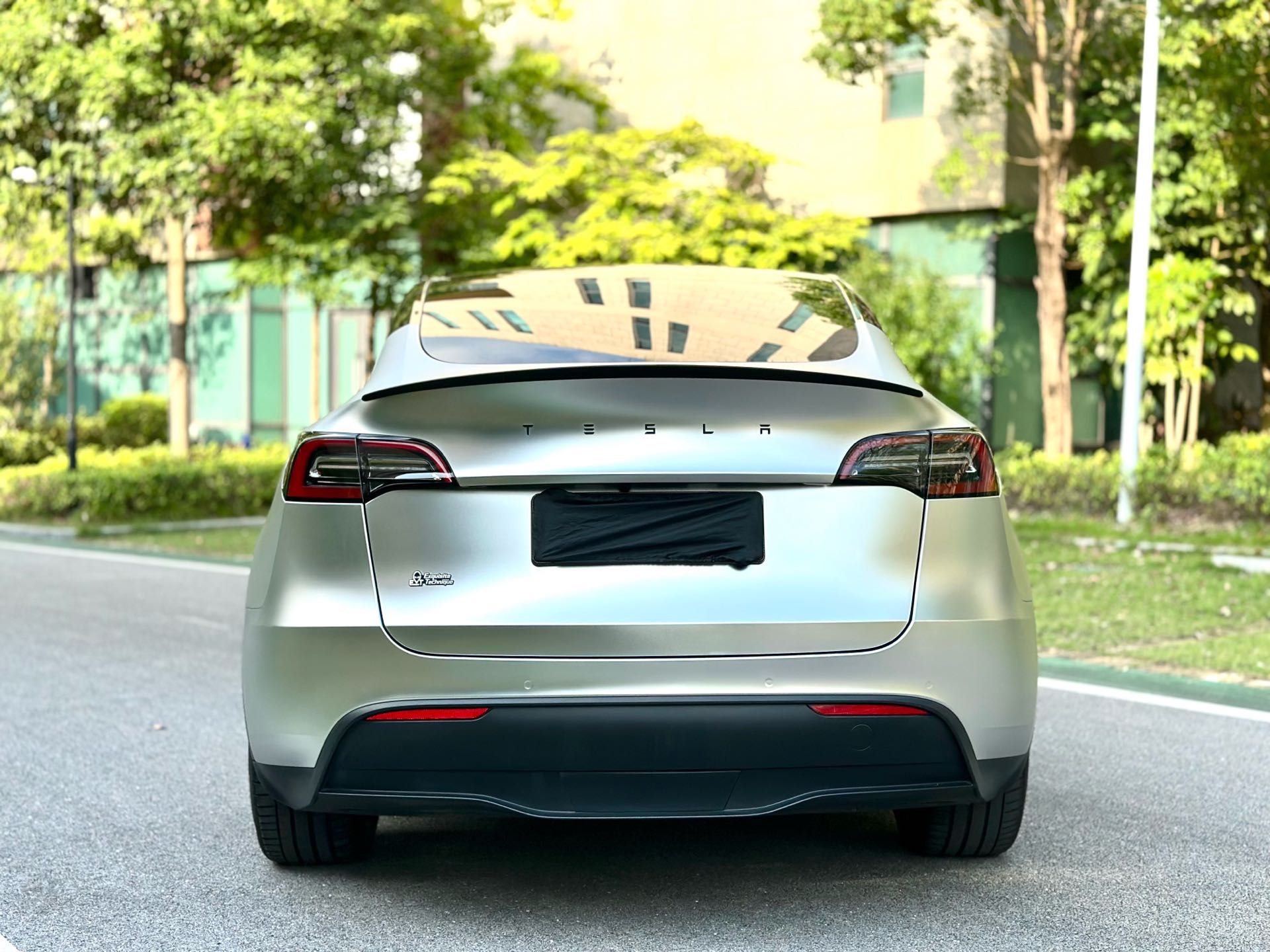 Tesla Model Y 2021 #5 Tesla Model Y 2021 صورة سيارة #5