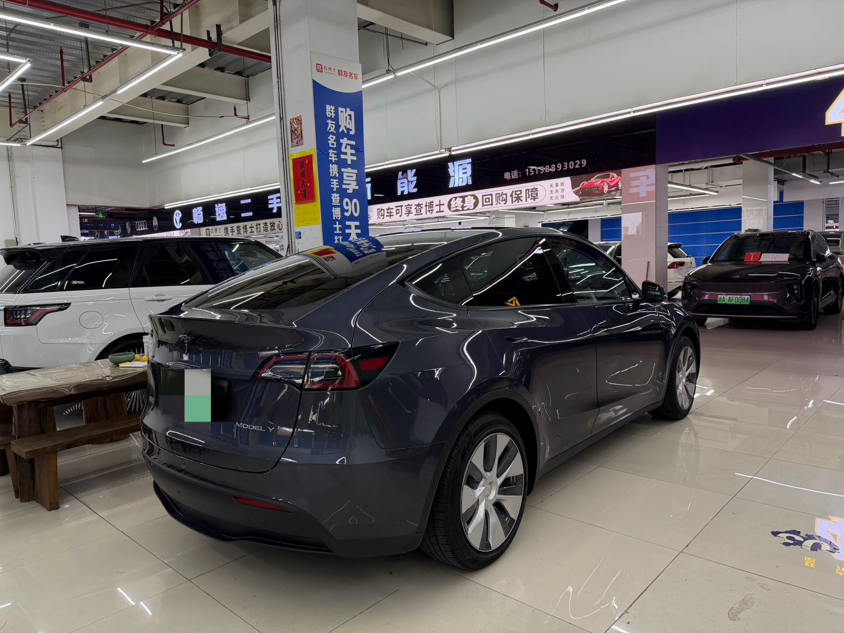 Tesla Model Y 2022 #4 Tesla Model Y 2022 car image #4