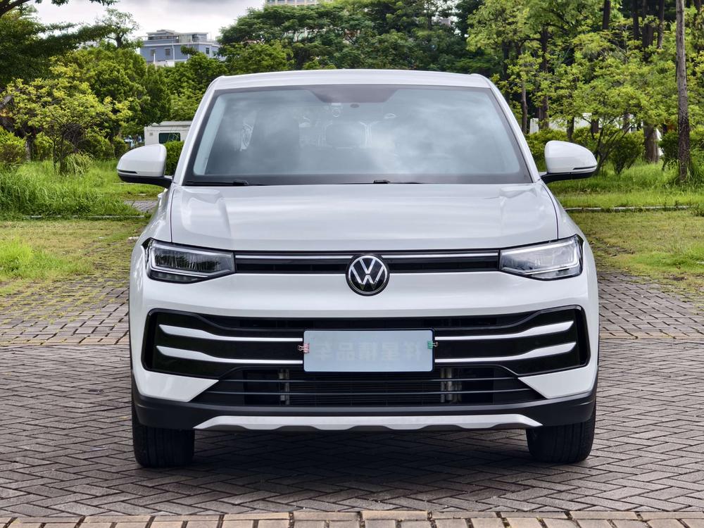 Volkswagen Tharu 2024 #2 Volkswagen Tharu 2024 car image #2