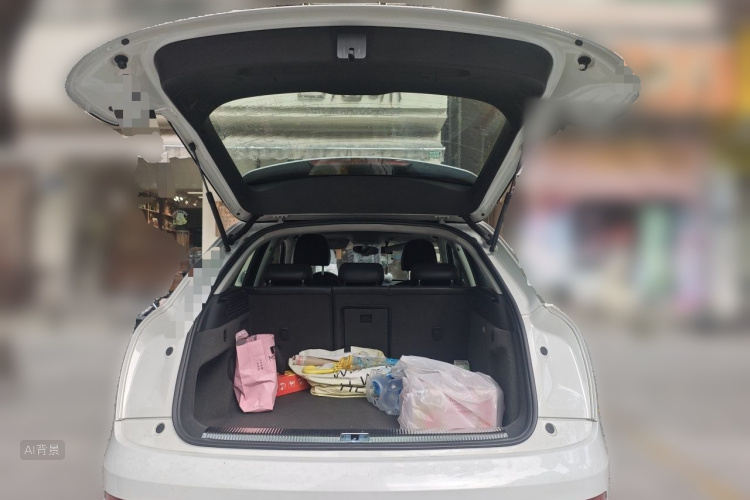 Audi Q3 2014 immagine di auto #21