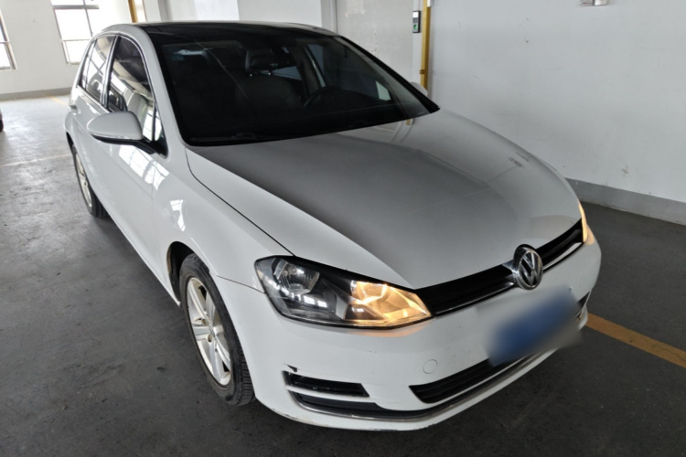 Volkswagen Golf 2014 car image #4