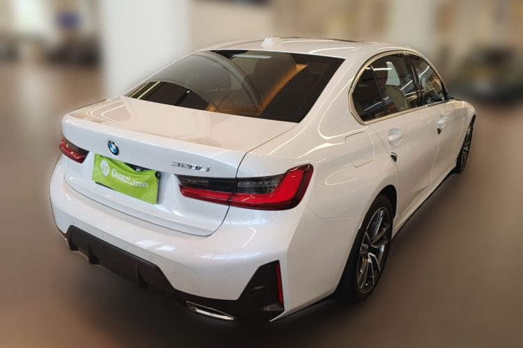 BMW 3 Series 2024 #7 BMW 3 Series 2024 car image #7