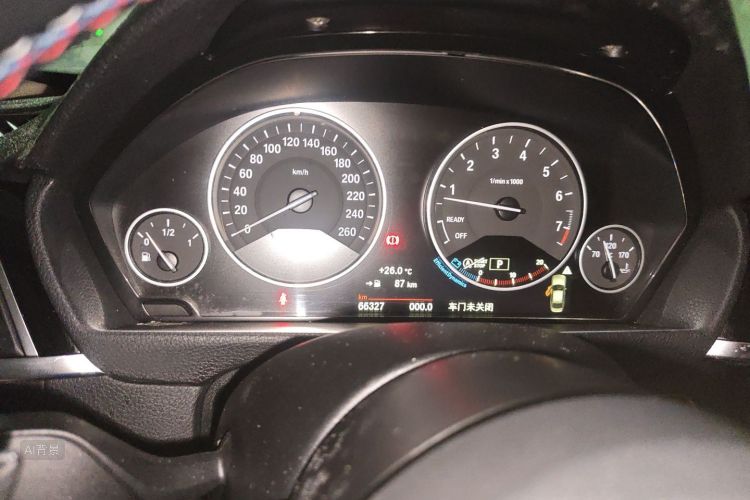 BMW 3 Series 2018 car image #13