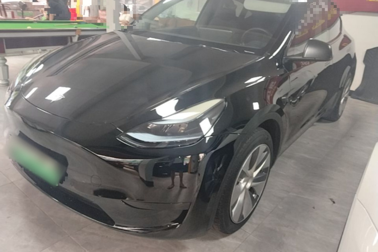 Tesla Model Y 2022 #2 Tesla Model Y 2022 car image #2