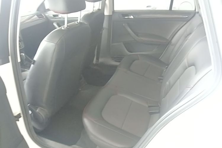 Volkswagen Santana 2019 car image #17