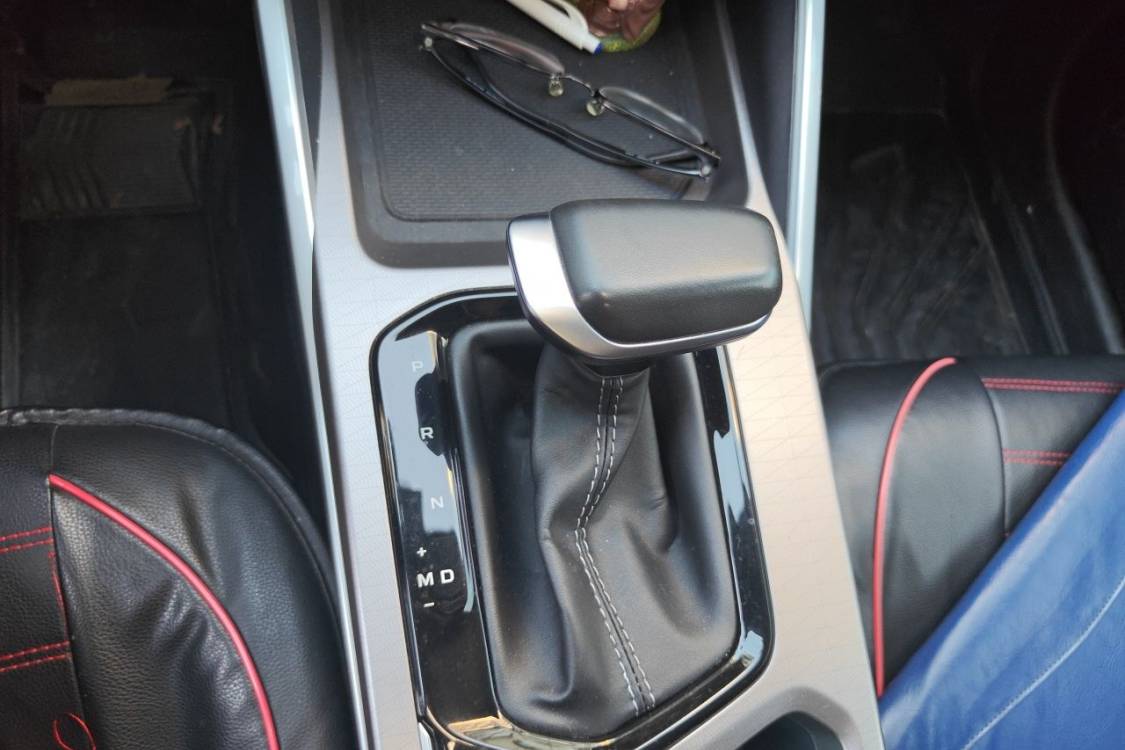GEELY Emgrand 2021 car image #27
