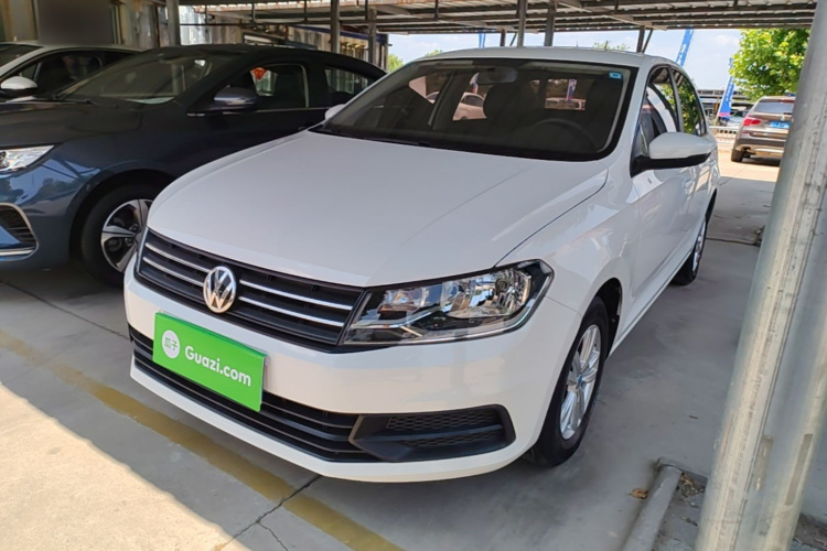 Volkswagen Santana 2020 car image #2