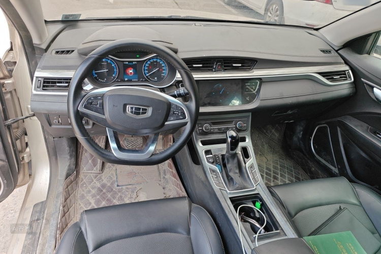 GEELY Emgrand 2019 #11 GEELY Emgrand 2019 صورة سيارة #11