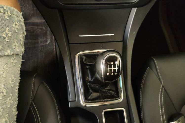 GEELY Emgrand 2018 #14 GEELY Emgrand 2018 car image #14
