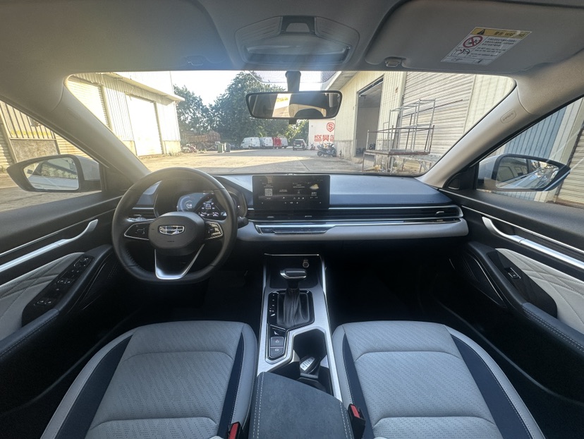 GEELY Emgrand 2021 #6 GEELY Emgrand 2021 car image #6
