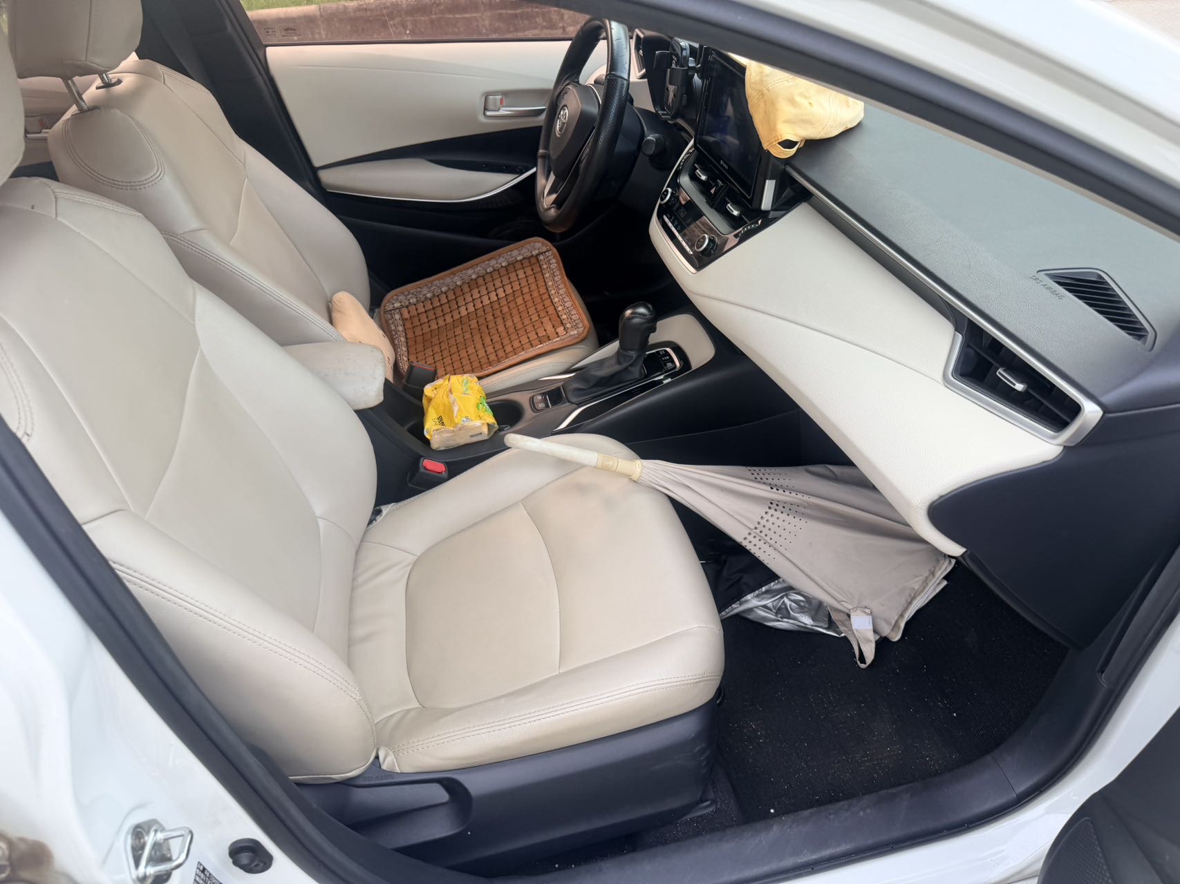 Toyota Corolla 2019 car image #6