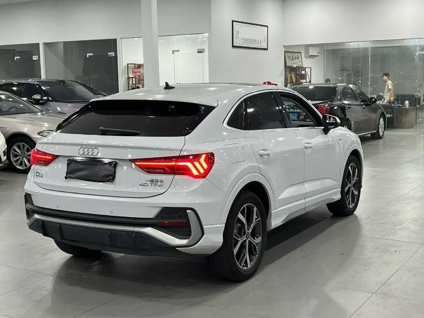 Audi Q3 Sportback 2020 car image #5