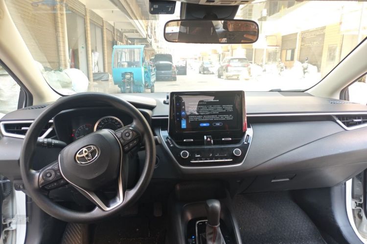 Toyota Corolla 2023 car image #11