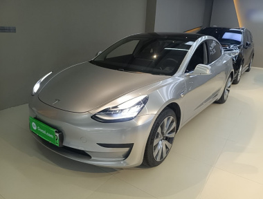 Tesla Model 3 2020 Tesla Model 3 2020 immagine di auto
