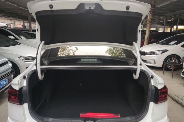 Volkswagen Bora 2021 #19 Volkswagen Bora 2021 imagen de coche #19