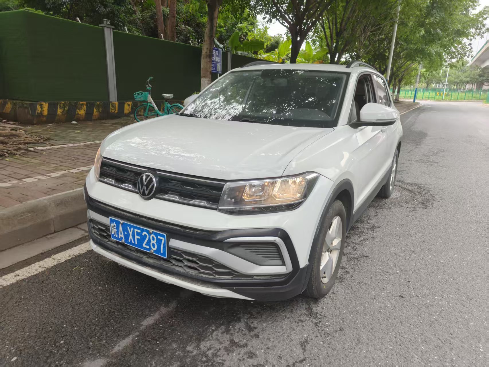 Volkswagen T-Cross 2023 car image 