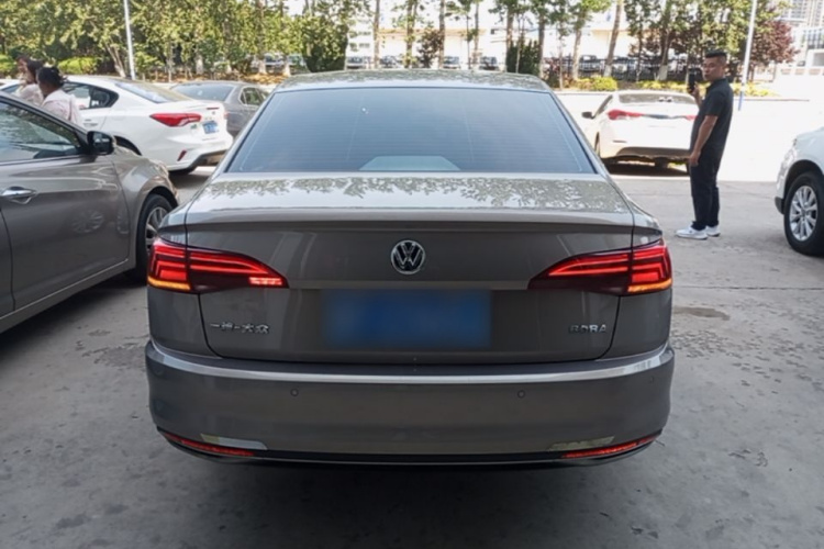 Volkswagen Bora 2019 car image #6