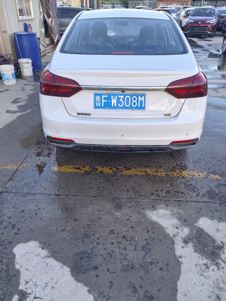 GEELY Emgrand 2019 #5 GEELY Emgrand 2019 car image #5