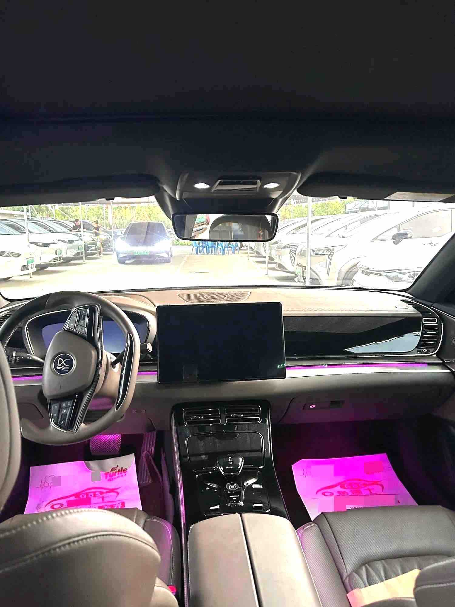 BYD Han 2023 car image #5