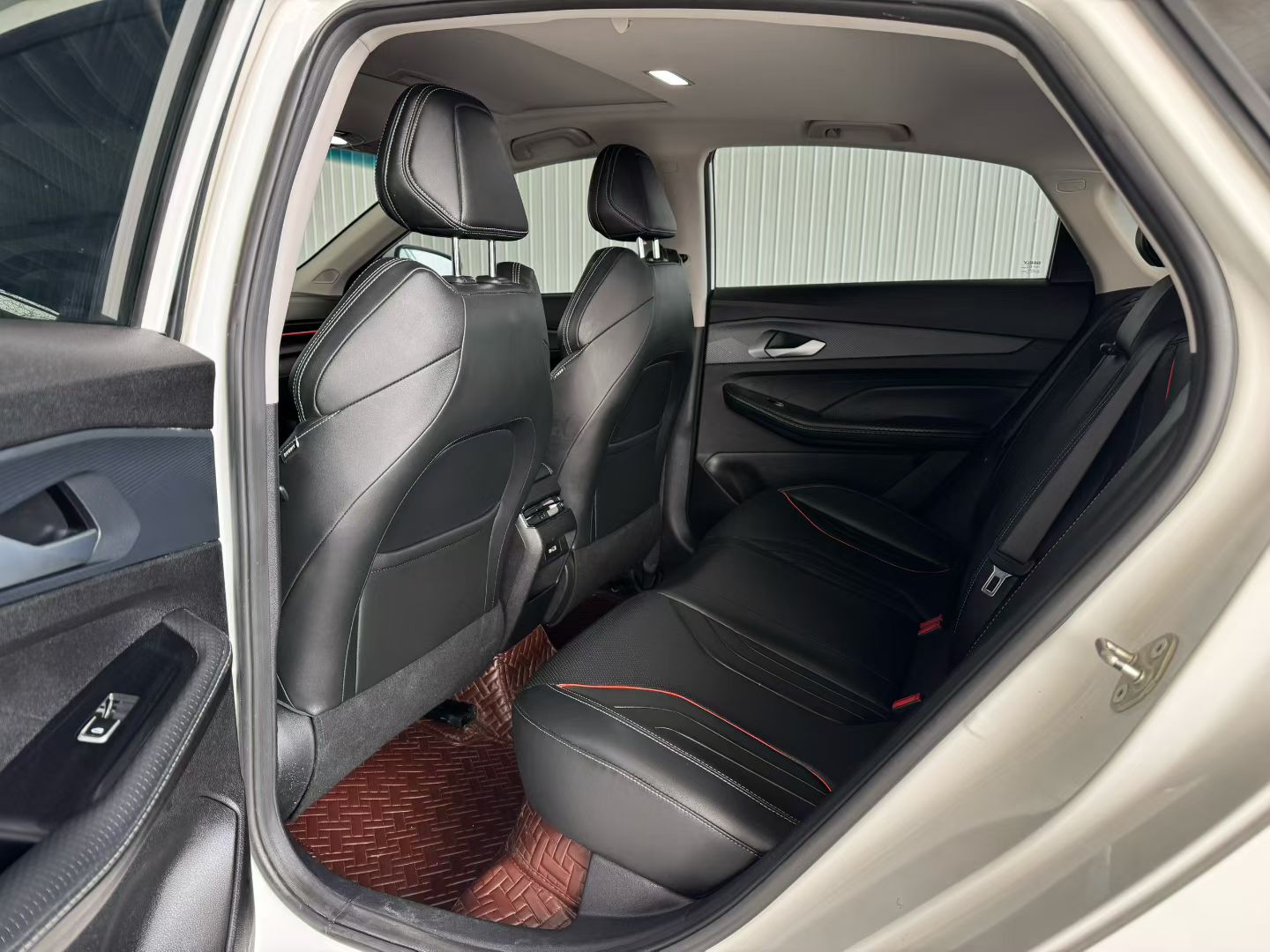 GEELY Binray 2023 car image #4