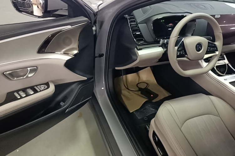 2026 #16 2026 изображение автомобиля #16