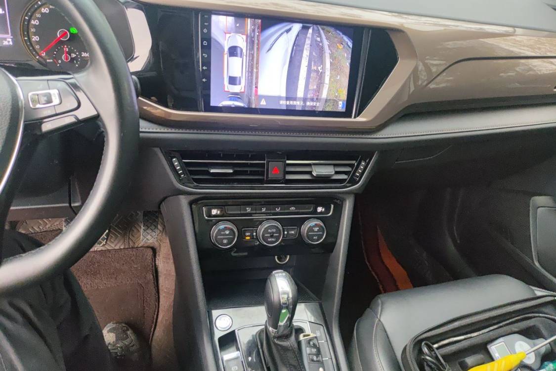 Volkswagen Tharu 2019 car image #26