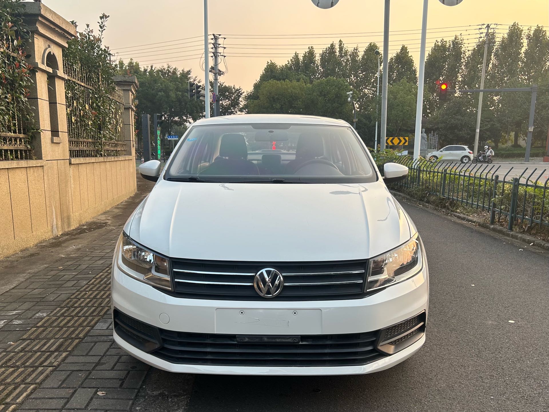 Volkswagen Santana 2019 immagine di auto #2
