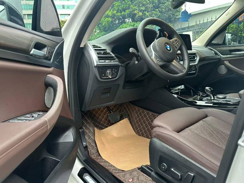BMW X3 2024 car image #4