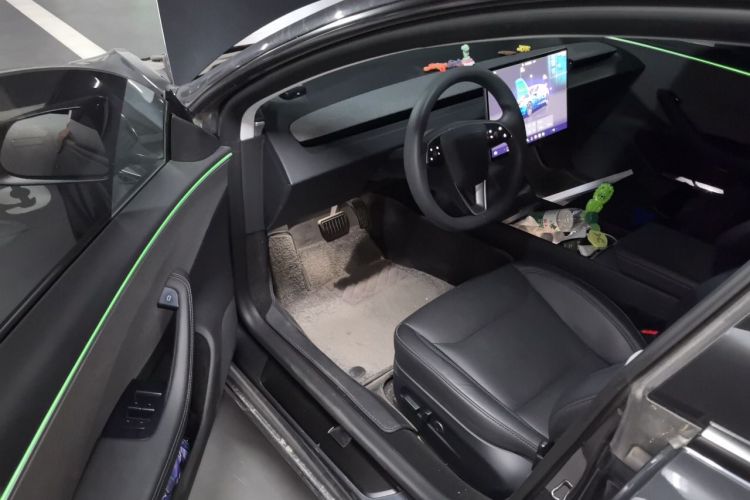 Tesla Model 3 2024 #9 Tesla Model 3 2024 car image #9