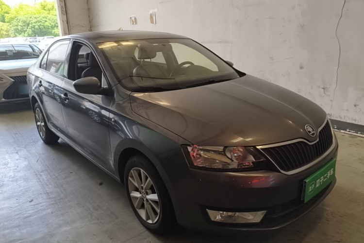 Skoda Rapid 2017 #4 Skoda Rapid 2017 car image #4