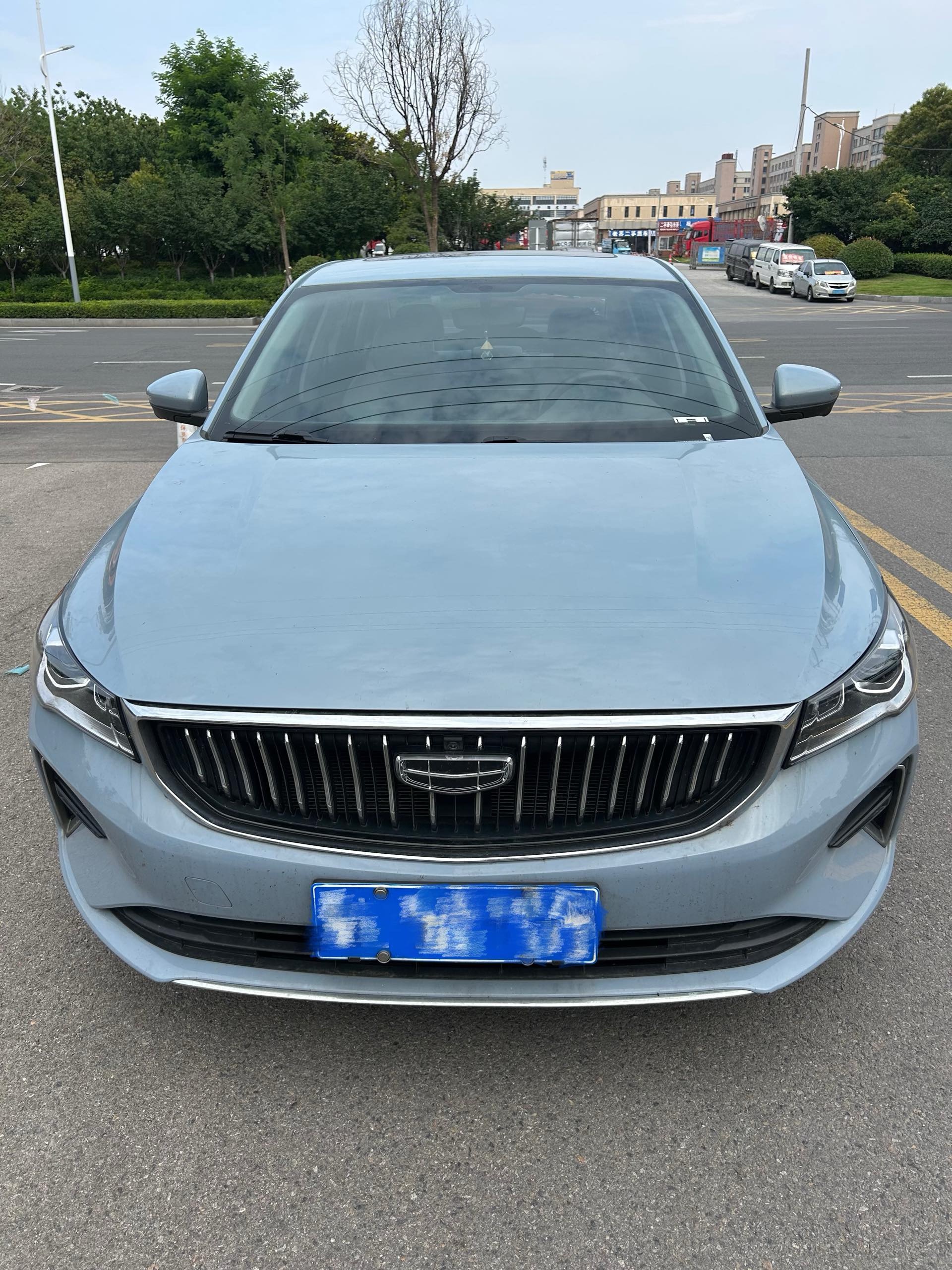 GEELY Emgrand 2023 car image #2