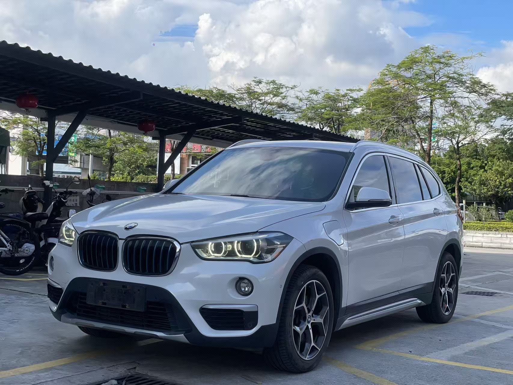BMW X1 New Energy 2019 BMW X1 New Energy 2019 car image