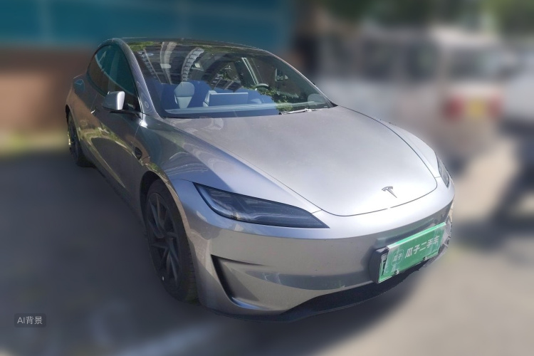 Tesla Model 3 2025 car image #4